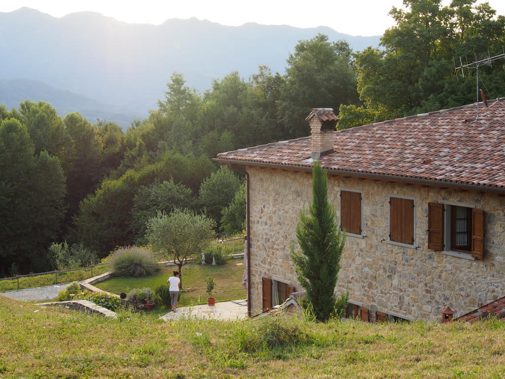 Il Giardino Di Rosmarino Acomodação com café da manhã Pontremoli Exterior foto